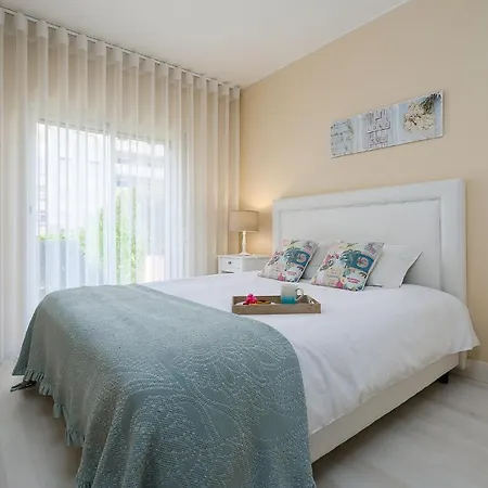 Apartment Luxrocha By Real Life Concierge *
